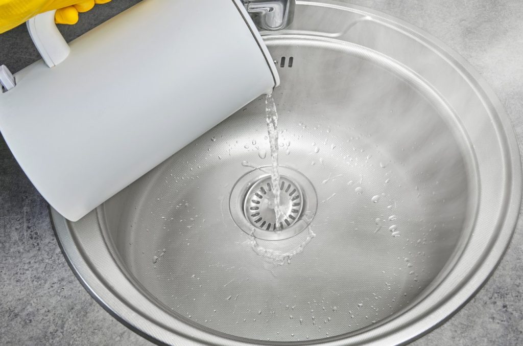 unblock sink using boiling water